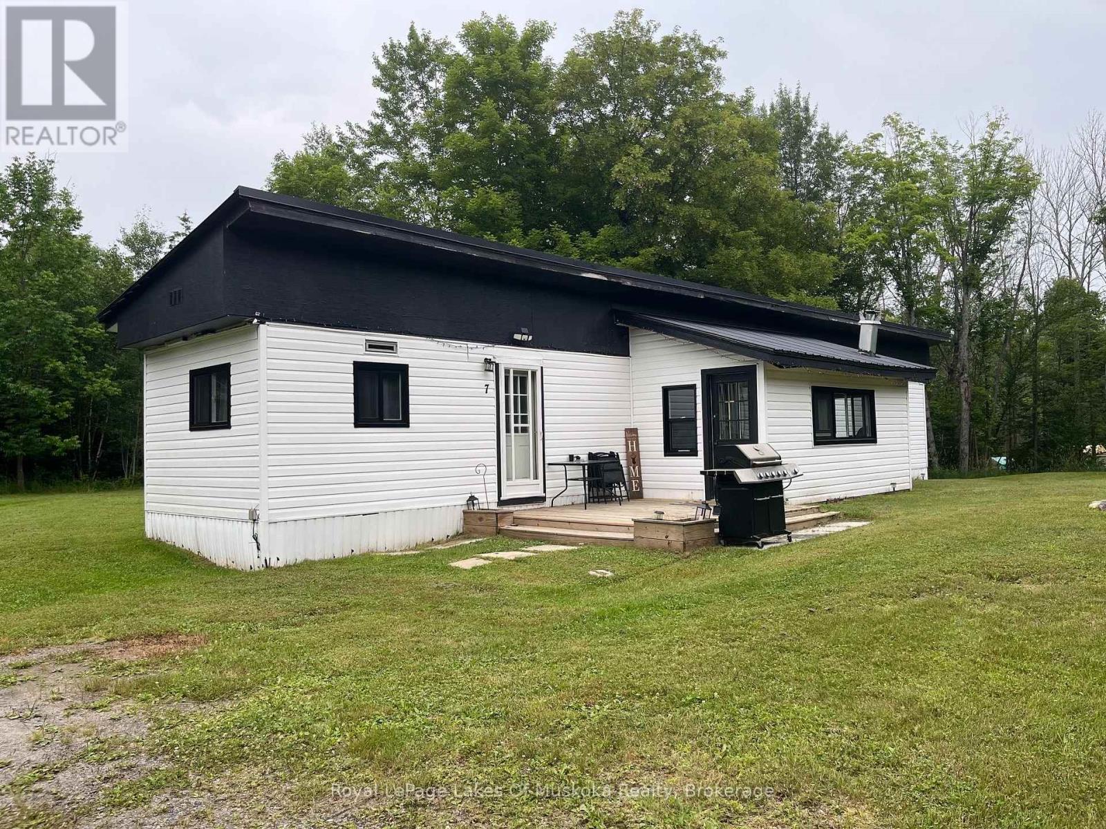 7 NELSON CLELLAND ROAD N, Magnetawan, Ontario