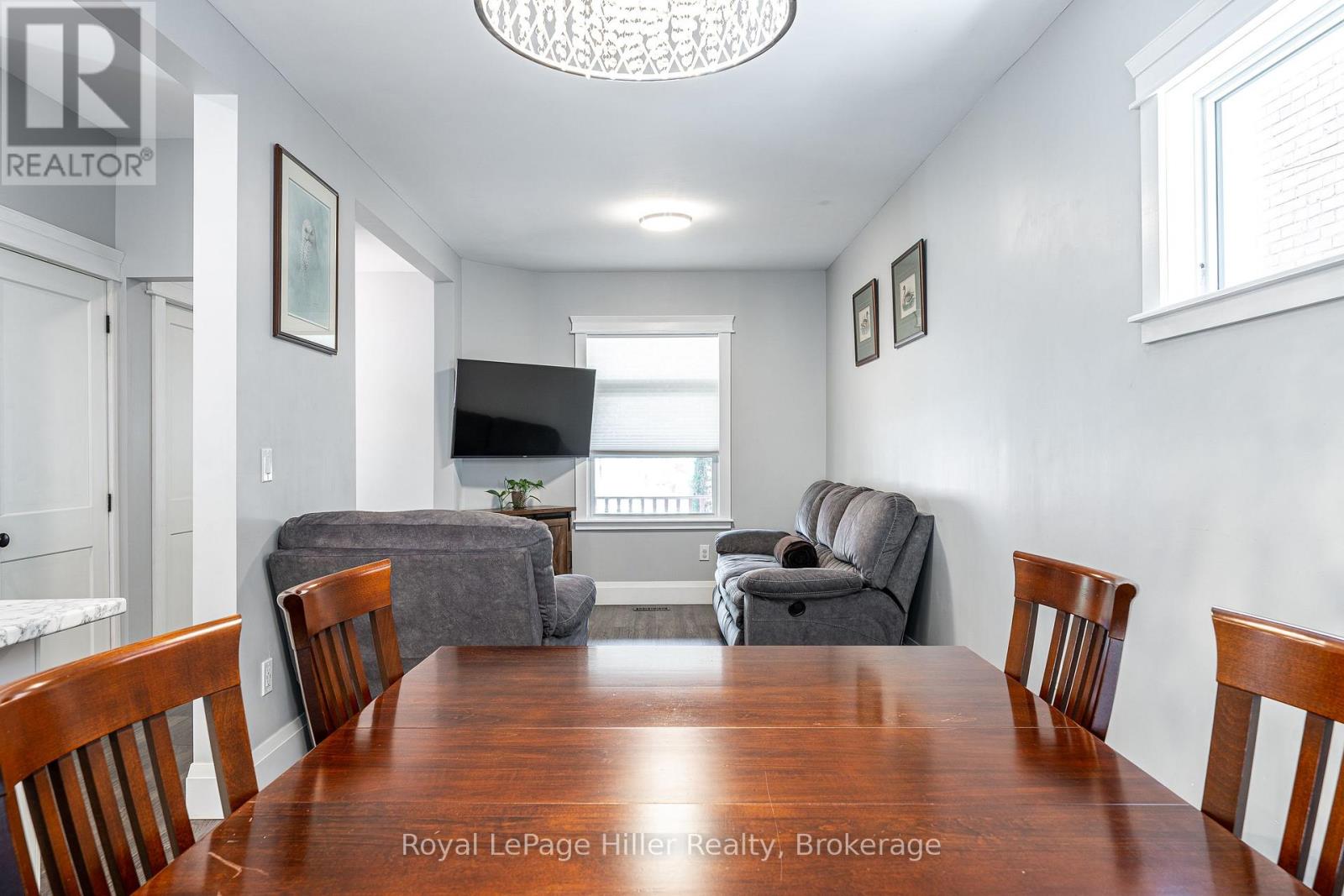 52 Trinity Street, Stratford, Ontario  N5A 4P4 - Photo 13 - X13587482