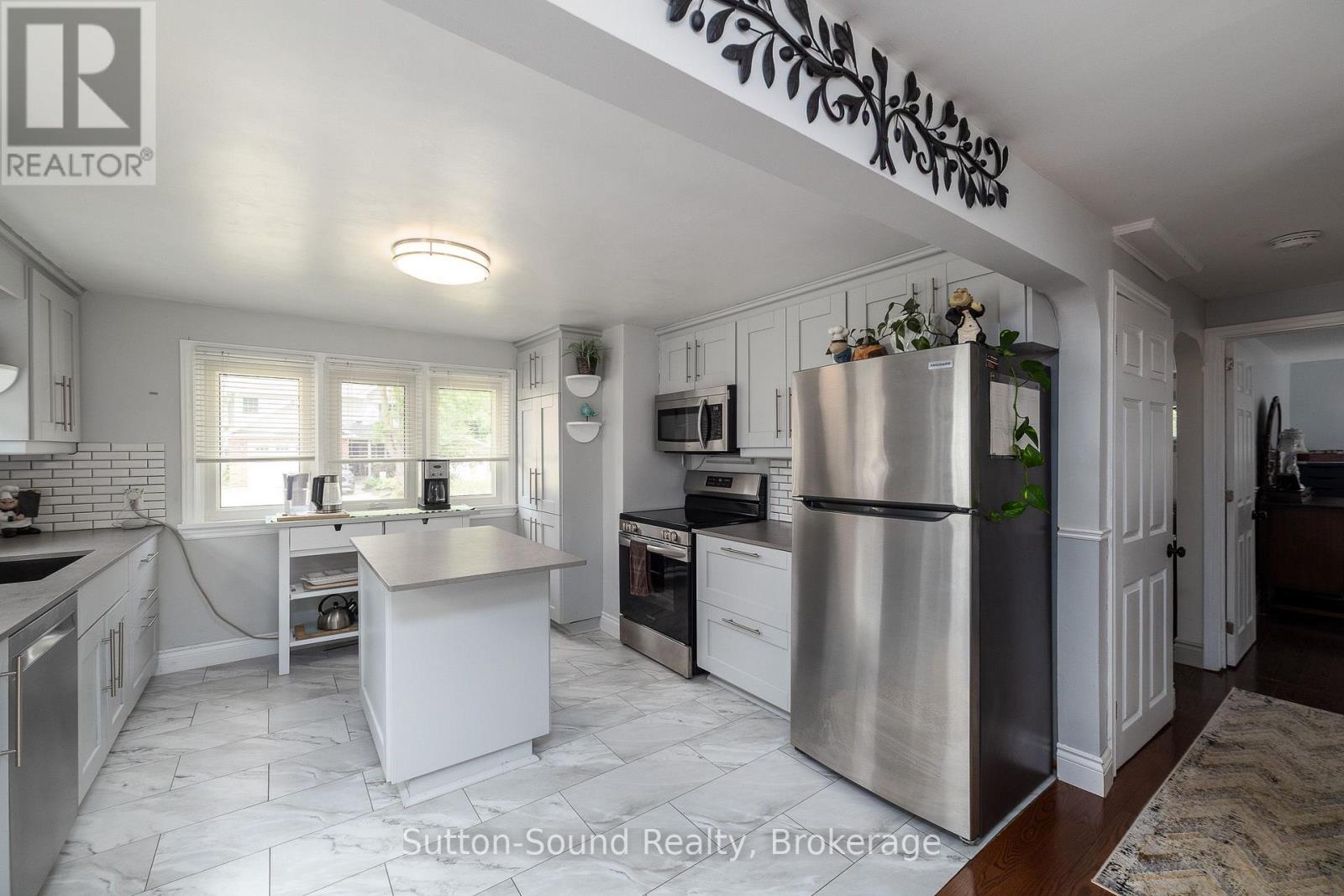 535 9th Street W, Owen Sound, Ontario  N4K 3P3 - Photo 10 - X13587678