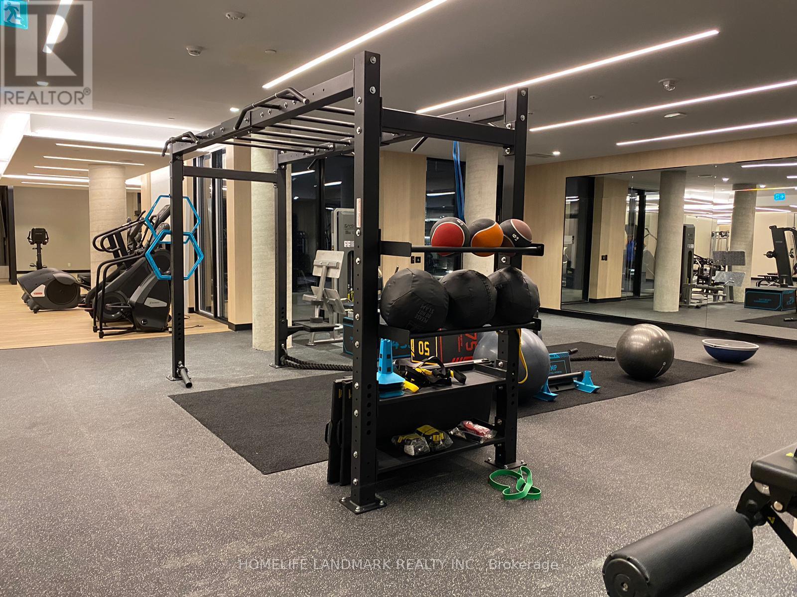 720 - 2020 Bathurst Street, Toronto, Ontario M5P 3L1 - Photo 12 - C13587436