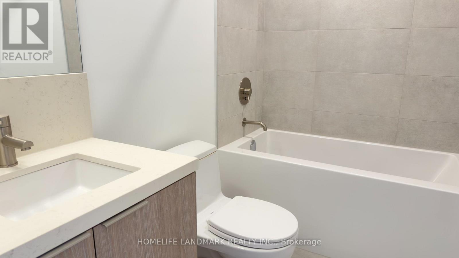 720 - 2020 Bathurst Street, Toronto, Ontario M5P 3L1 - Photo 9 - C13587436