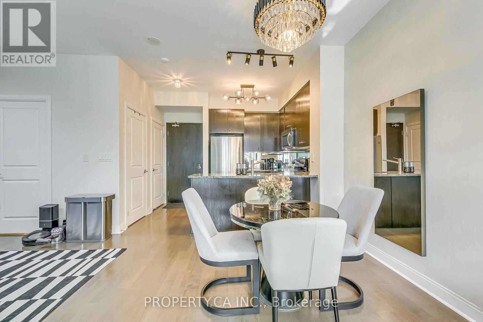 406 - 21 Scollard Street, Toronto, Ontario  M5R 1G1 - Photo 12 - C13587530