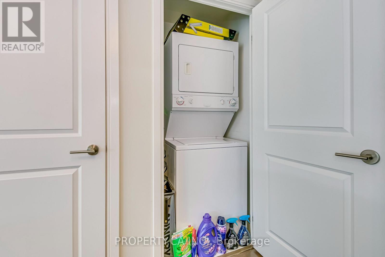 406 - 21 Scollard Street, Toronto, Ontario  M5R 1G1 - Photo 25 - C13587530