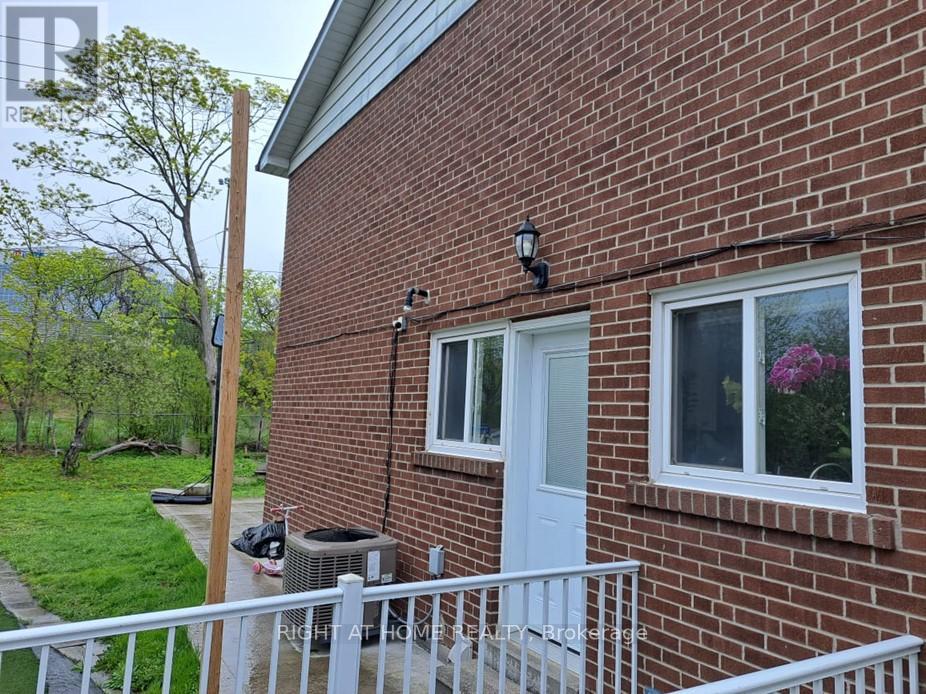 148 Sexton Crescent, Toronto, Ontario  M2H 2L6 - Photo 27 - C13587532