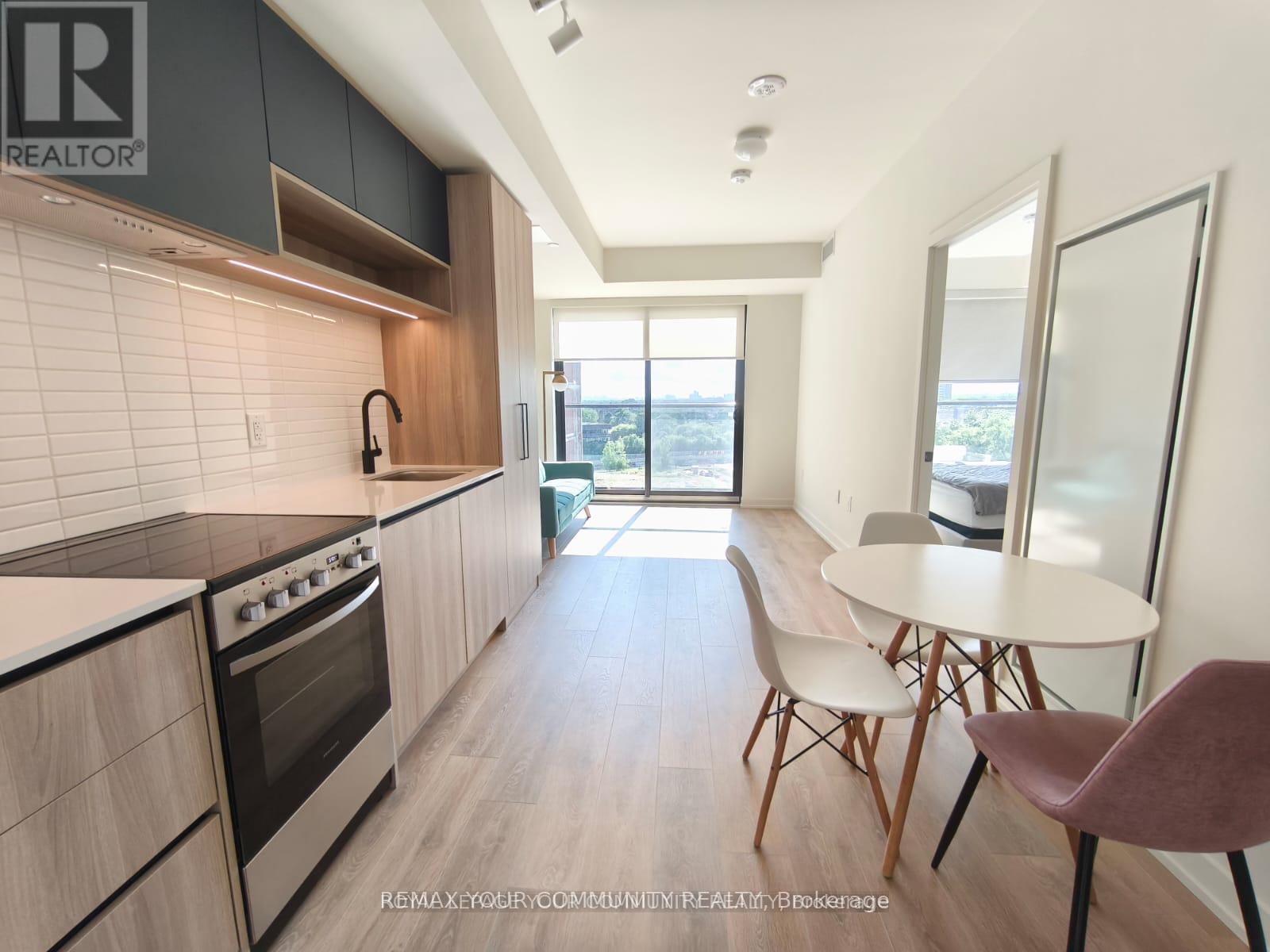 809 - 181 Sterling Road, Toronto, Ontario  M6R 0B2 - Photo 1 - C13587546