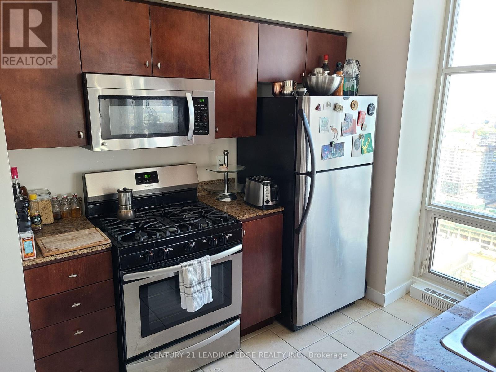 5206 - 35 Mariner Terrace, Toronto, Ontario  M5V 3V9 - Photo 12 - C13587668