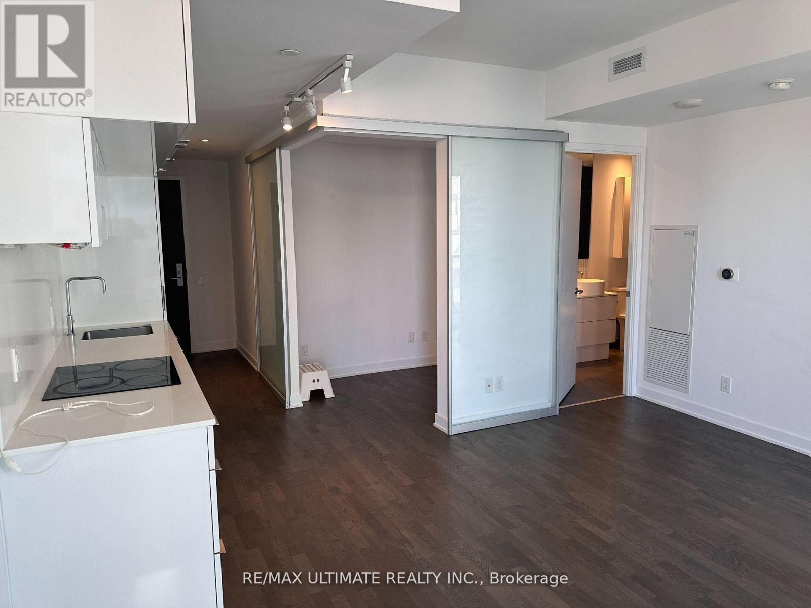 1902 - 185 Roehampton Avenue, Toronto, Ontario  M4P 1R4 - Photo 7 - C13587674