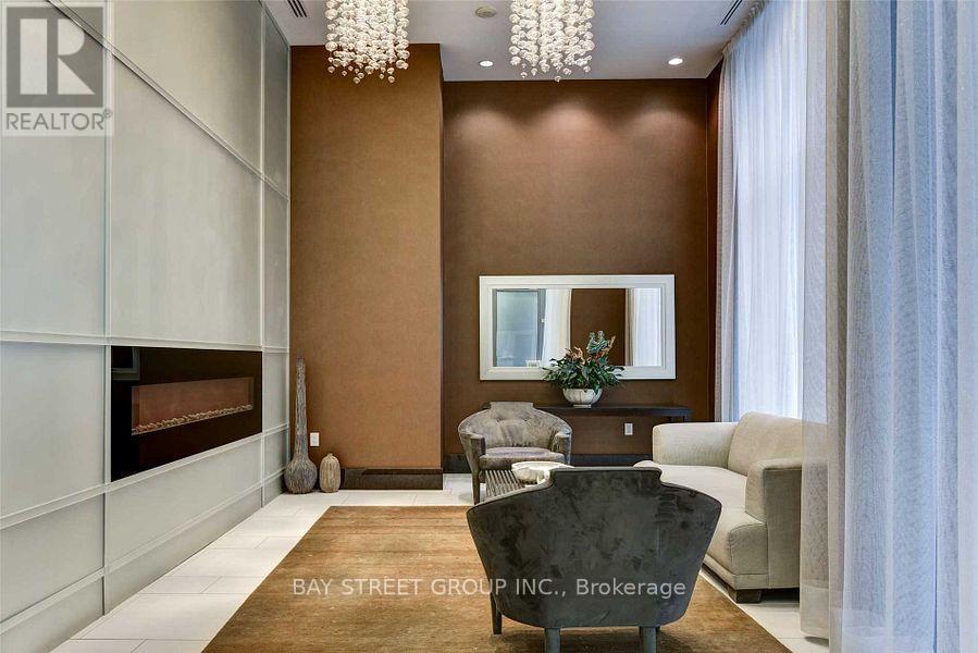 2401 - 21 Balmuto Street, Toronto, Ontario  M4Y 1W4 - Photo 11 - C13587702