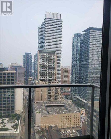 2401 - 21 Balmuto Street, Toronto, Ontario  M4Y 1W4 - Photo 13 - C13587702