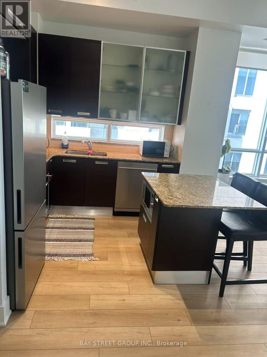 2401 - 21 Balmuto Street, Toronto, Ontario  M4Y 1W4 - Photo 3 - C13587702