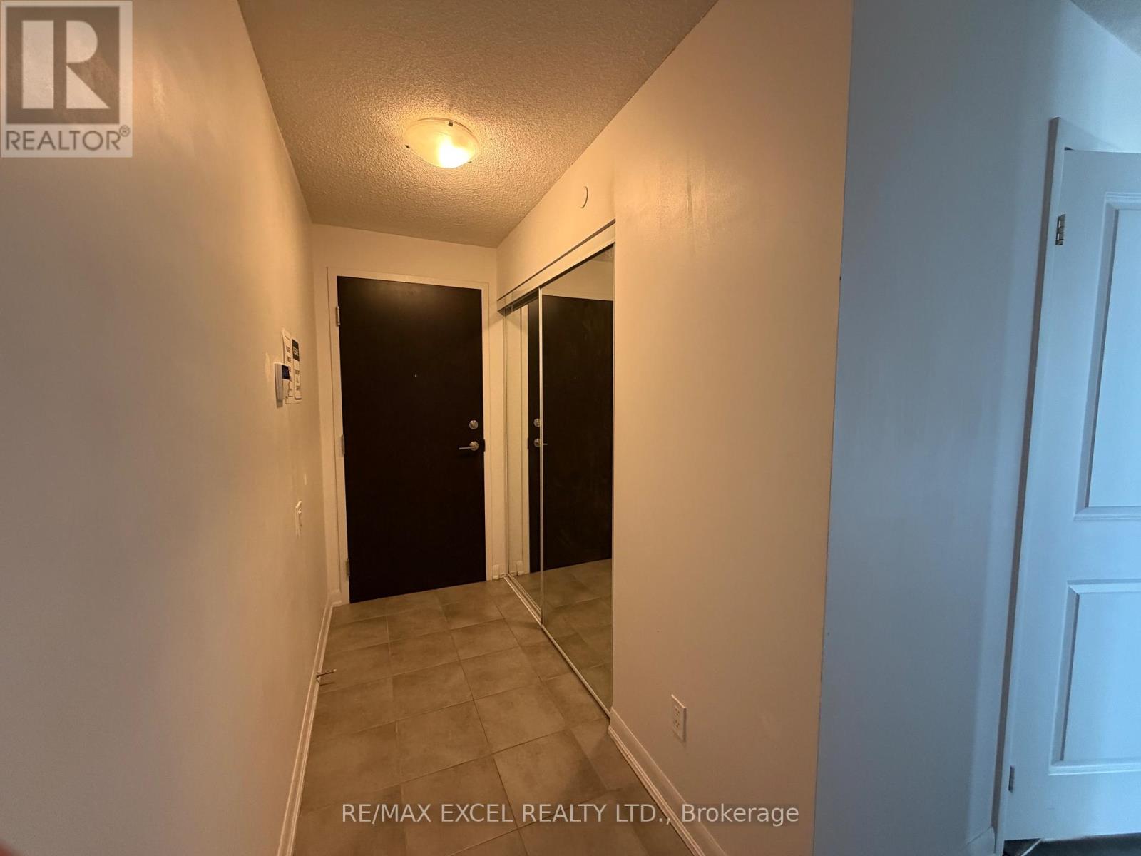 609 - 5168 Yonge Street, Toronto, Ontario  M2N 0G1 - Photo 3 - C13587718