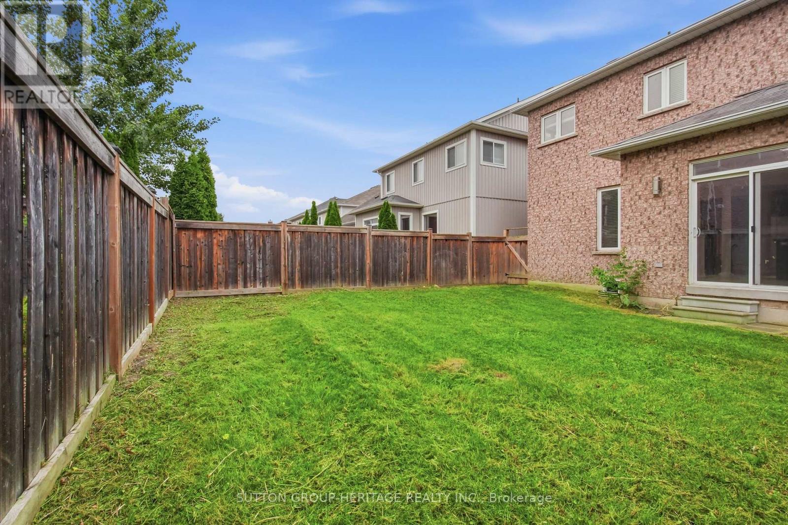 16 Shrewsbury Drive, Whitby, Ontario  L1M 0C7 - Photo 38 - E13587572