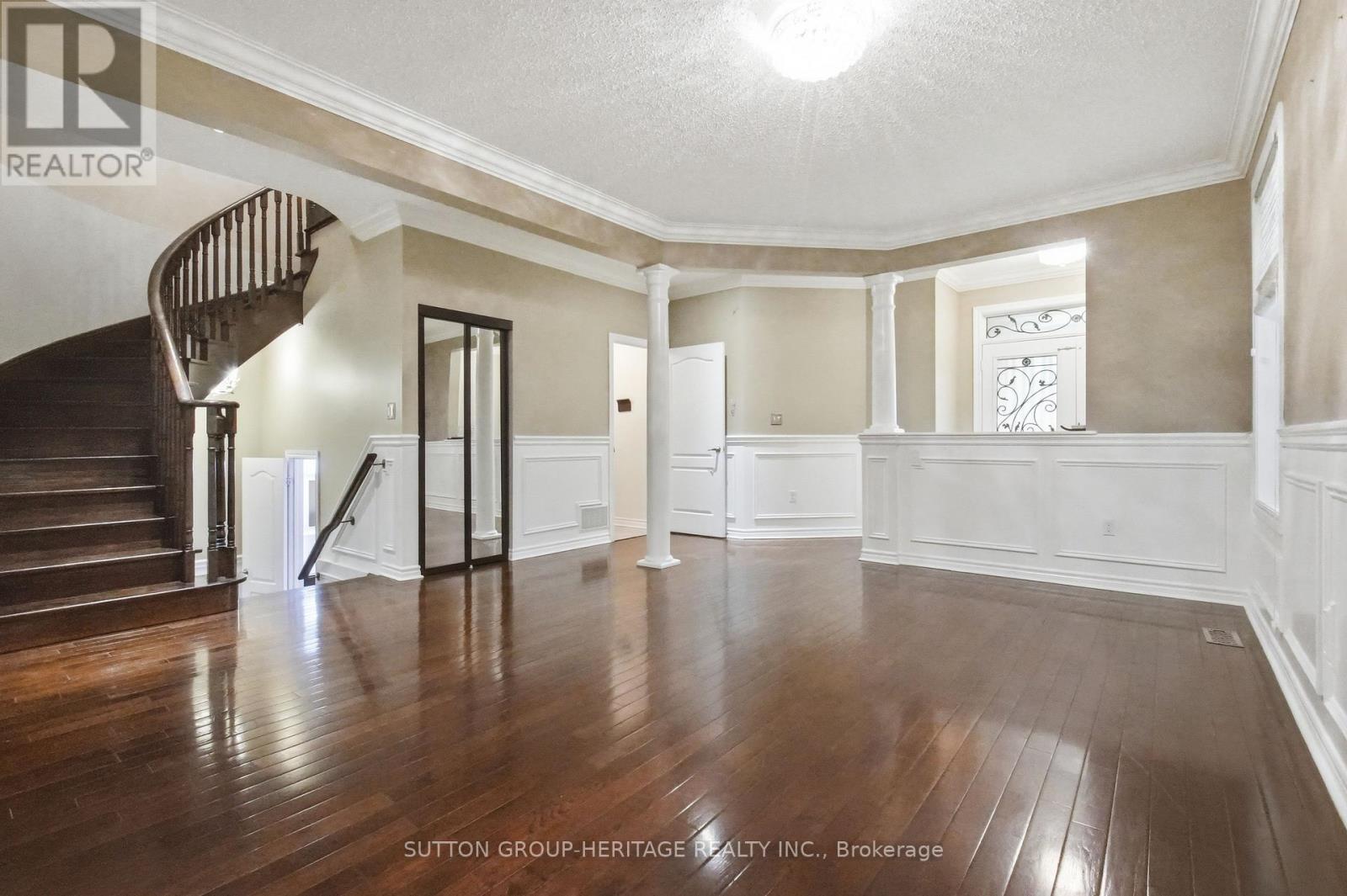 16 Shrewsbury Drive, Whitby, Ontario  L1M 0C7 - Photo 7 - E13587572