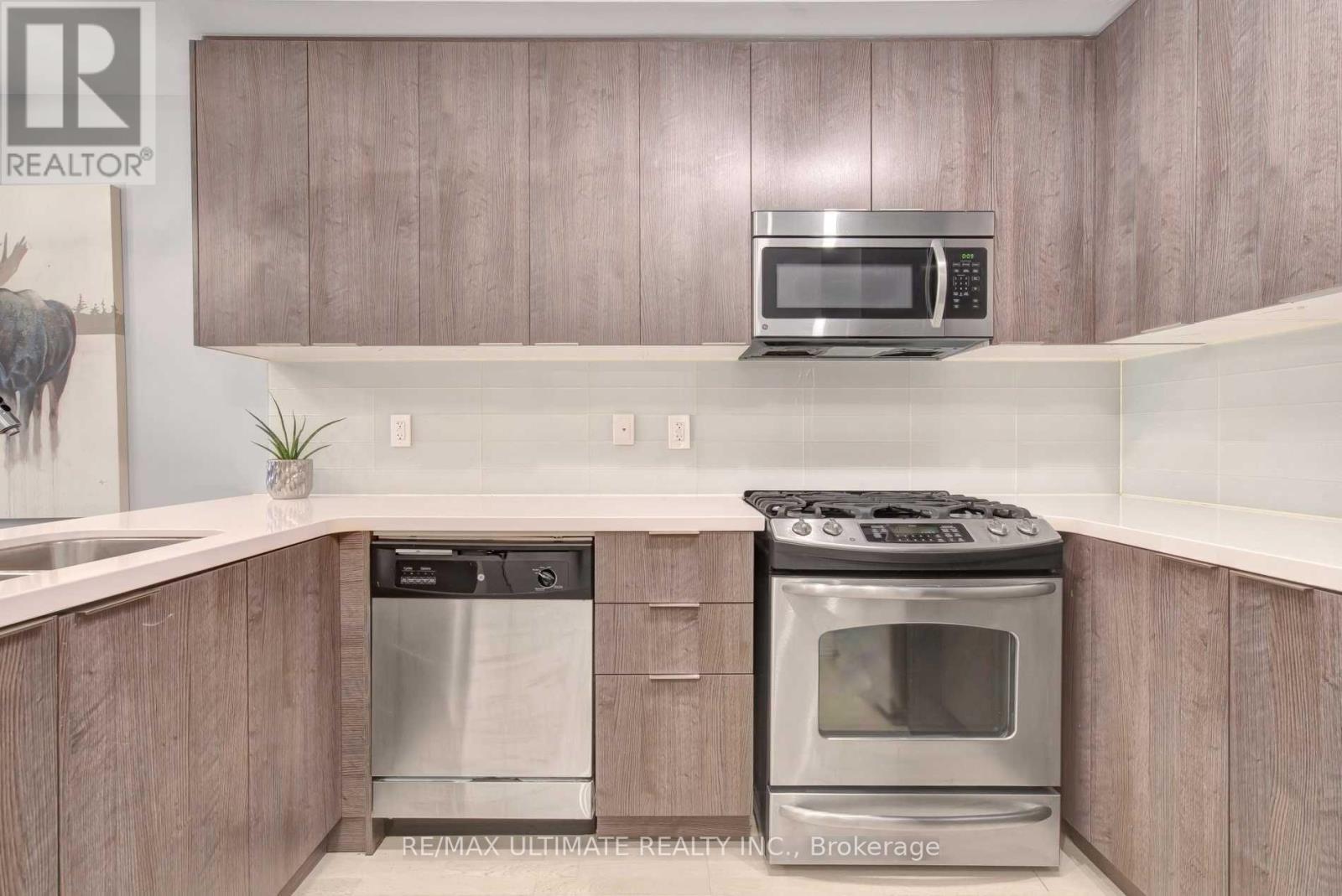30 - 140 Broadview Avenue, Toronto, Ontario  M4M 2G2 - Photo 14 - E13587706