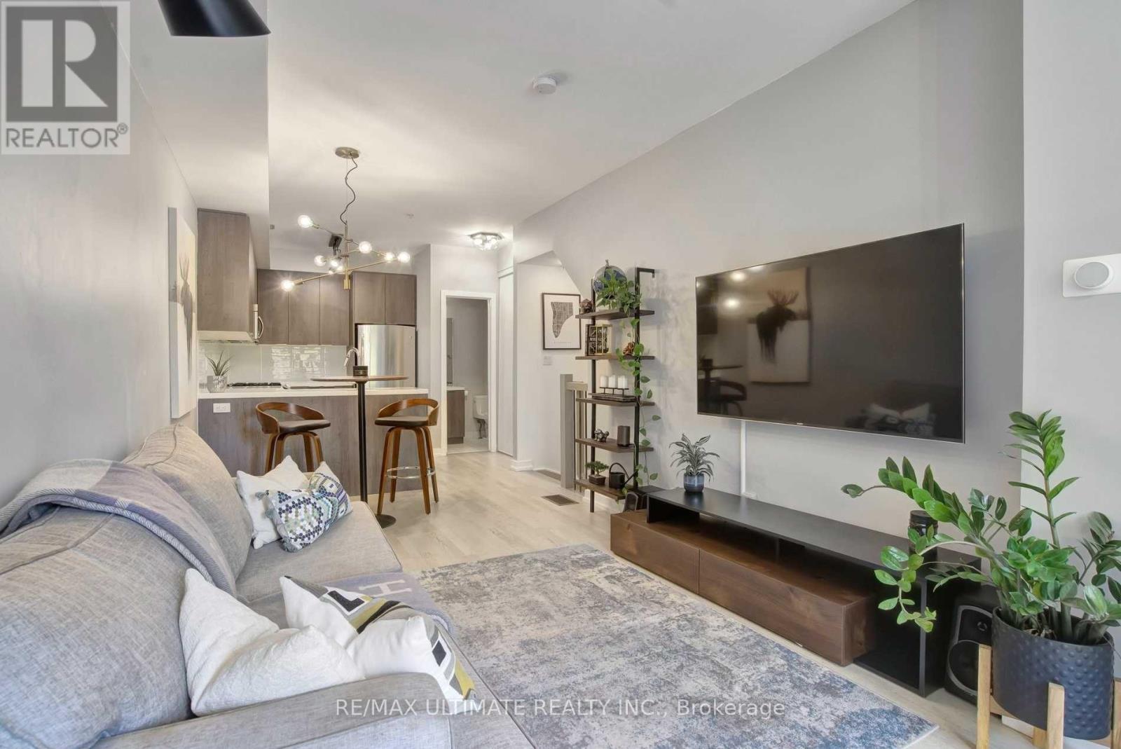 30 - 140 Broadview Avenue, Toronto, Ontario  M4M 2G2 - Photo 5 - E13587706