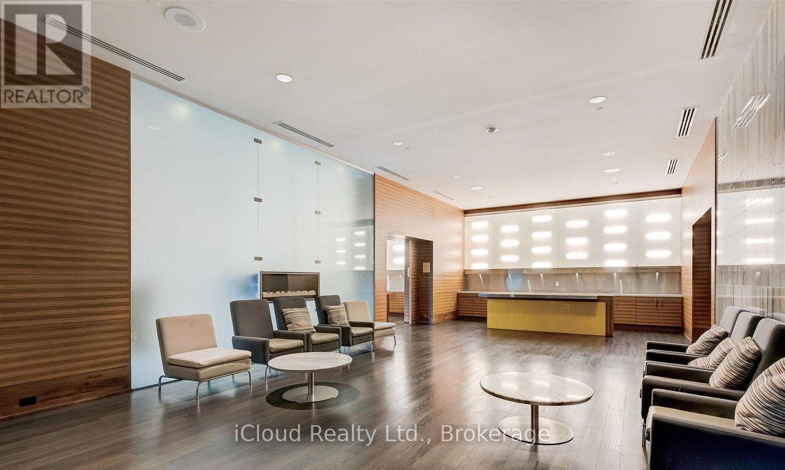 1712 - 125 Village Green Square, Toronto, Ontario  M1S 0G3 - Photo 16 - E13587726