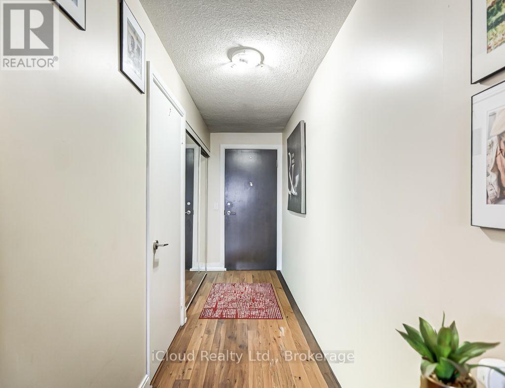 1712 - 125 Village Green Square, Toronto, Ontario  M1S 0G3 - Photo 4 - E13587726