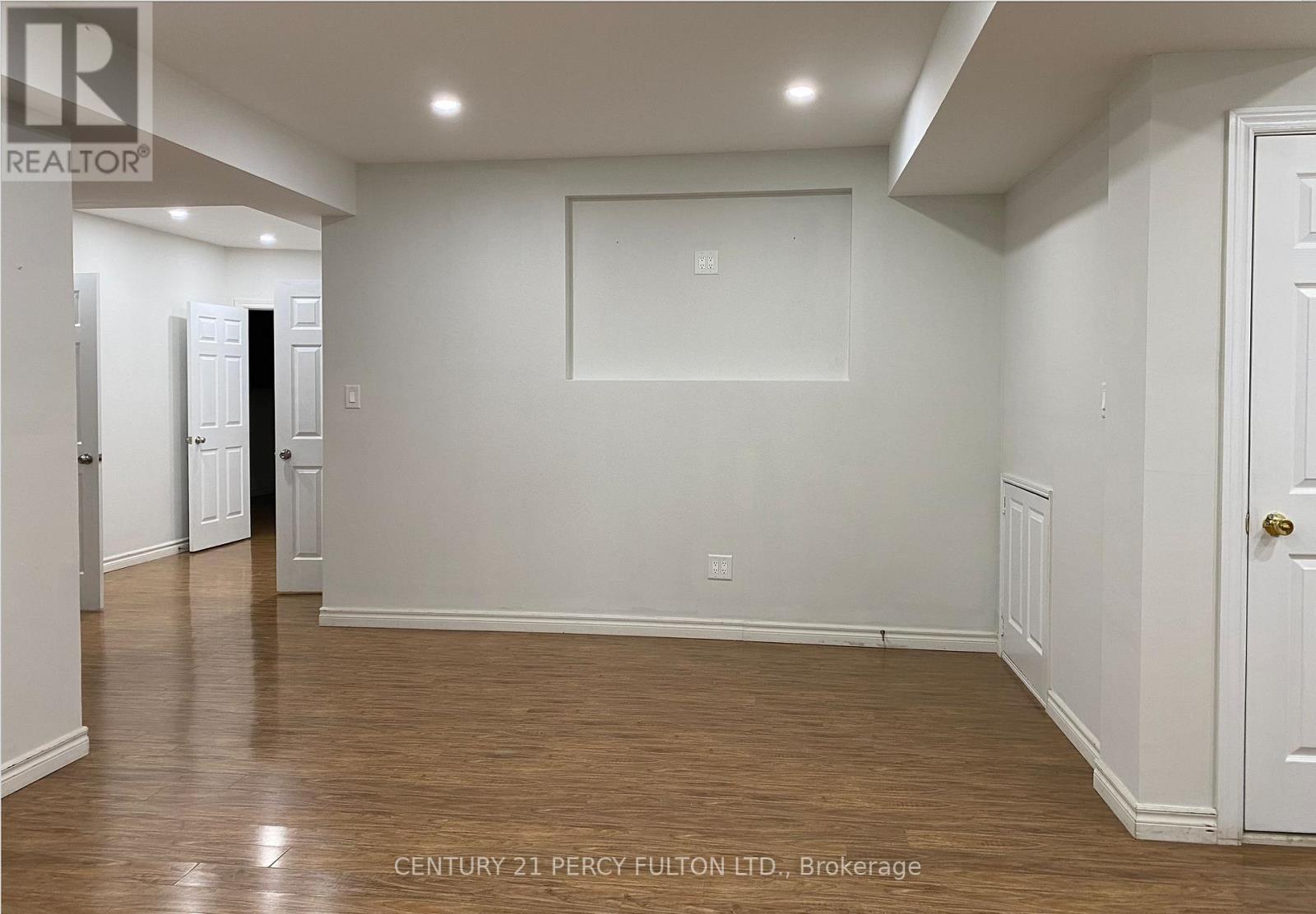Bsmt - 2359 Pilgrim Square, Oshawa, Ontario  L1L 0C2 - Photo 15 - E13587736