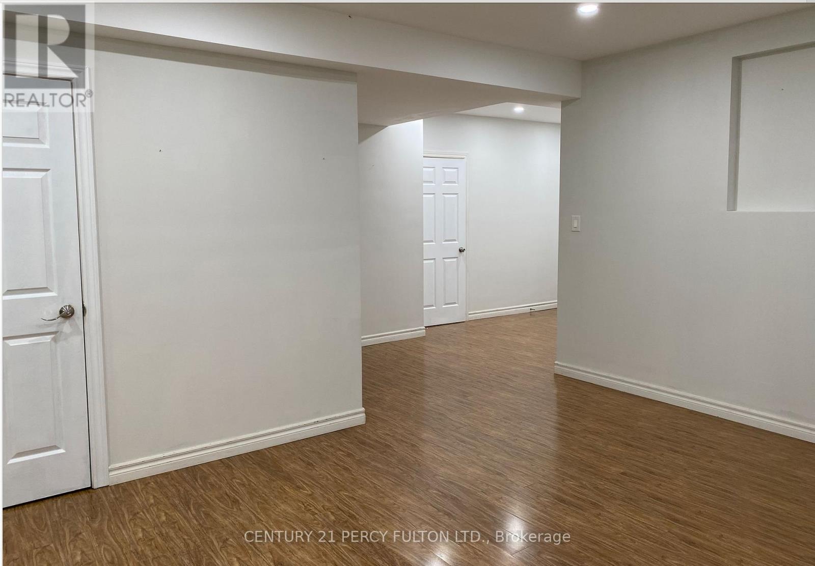 Bsmt - 2359 Pilgrim Square, Oshawa, Ontario  L1L 0C2 - Photo 17 - E13587736