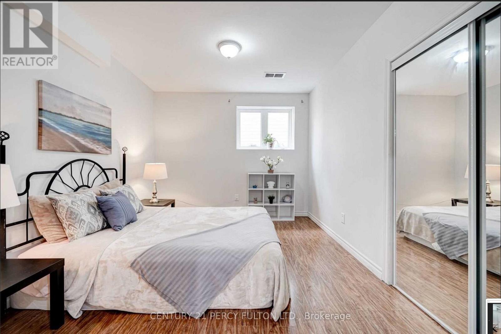 Bsmt - 2359 Pilgrim Square, Oshawa, Ontario  L1L 0C2 - Photo 3 - E13587736
