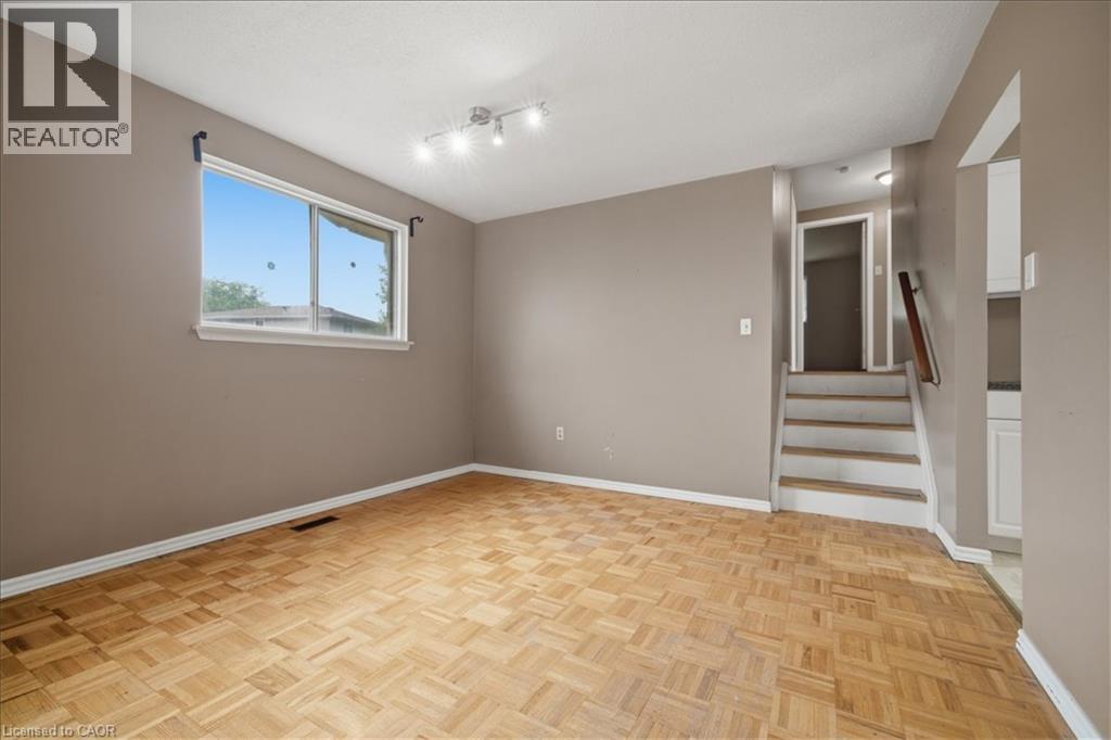 1262 Aldridge Crescent, Burlington, Ontario  L7M 1H9 - Photo 9 - 40848787