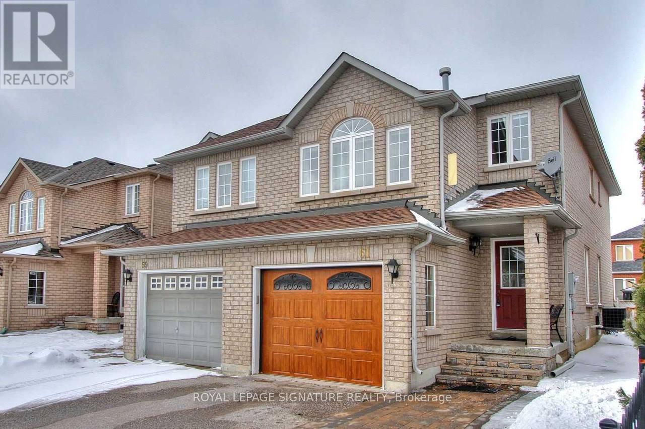 61 KALMAR CRESCENT, Richmond Hill, Ontario
