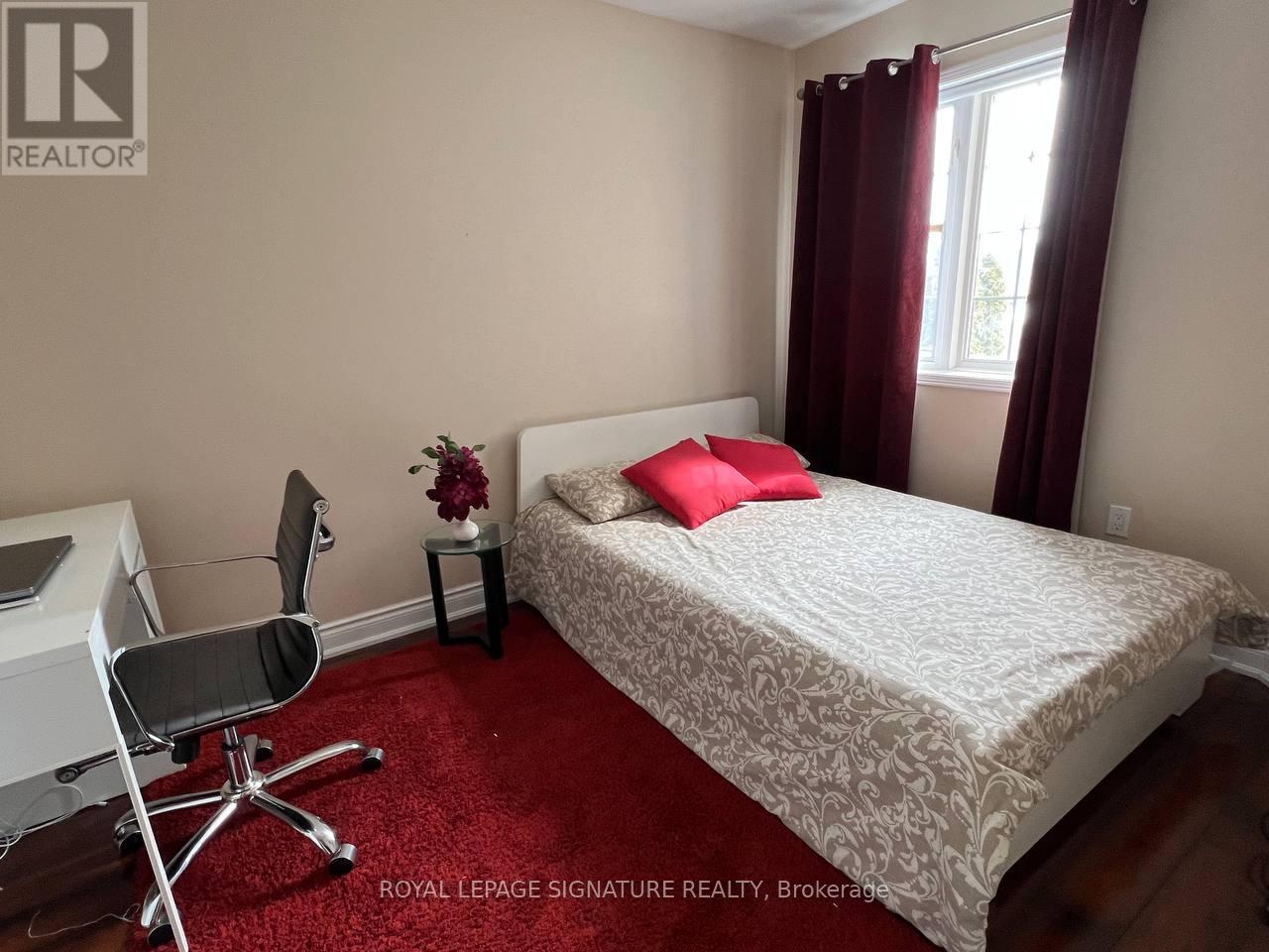 61 Kalmar Crescent, Richmond Hill, Ontario  L4E 3Z4 - Photo 12 - N13587728