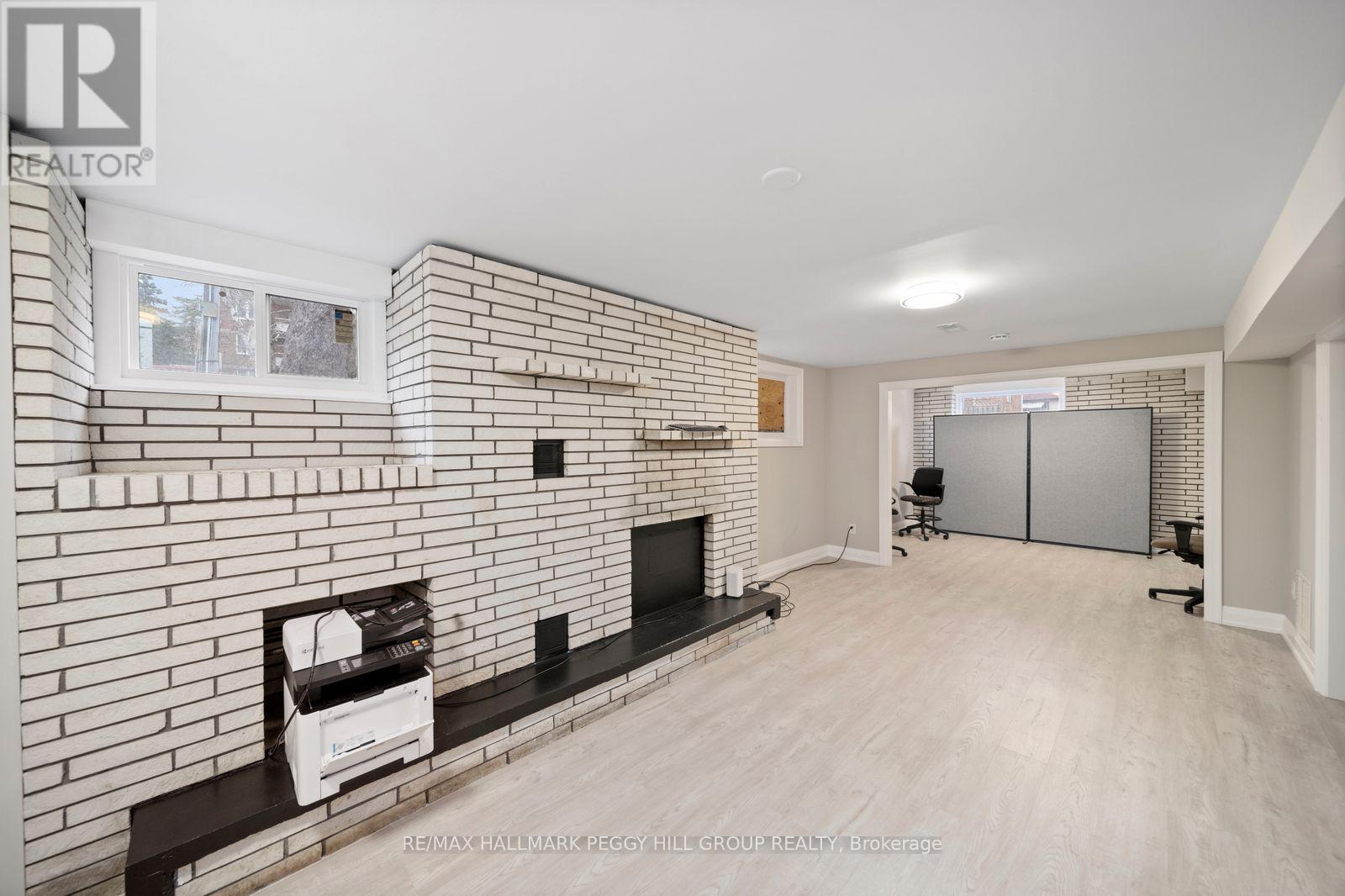 219 Bayfield Street, Barrie, Ontario  L4M 3B4 - Photo 10 - S13587606