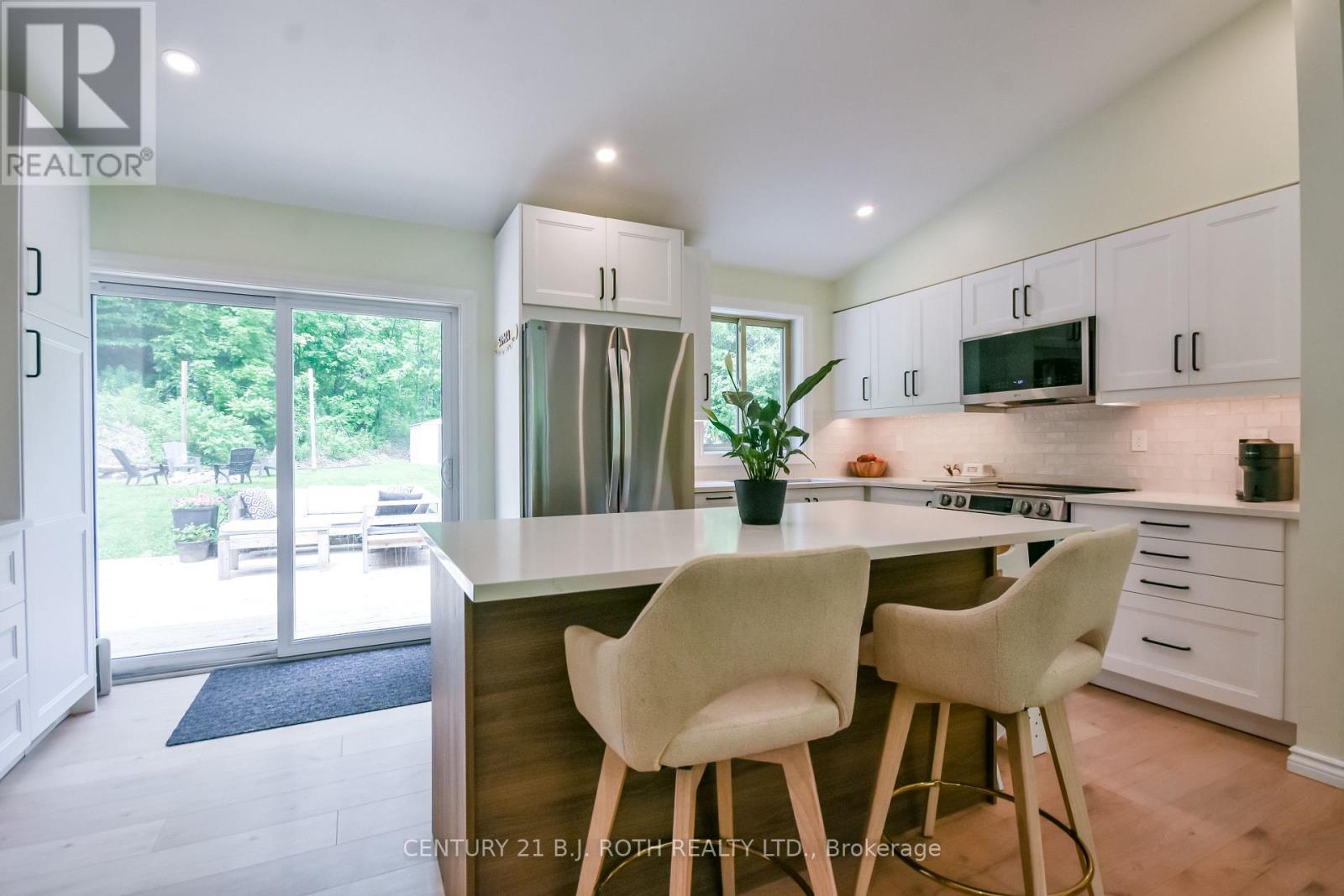 29 Algonquin Trail, Oro-Medonte (Sugarbush), Ontario  L0K 1E0 - Photo 14 - S13587622