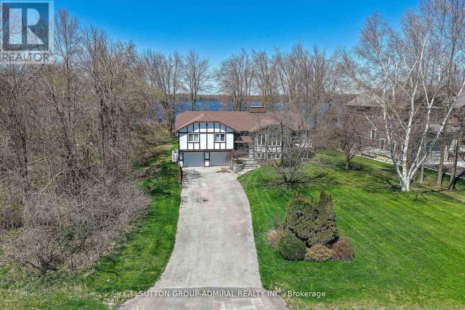 182 Bayshore Drive, Ramara, Ontario  L0K 1B0 - Photo 2 - S13587760