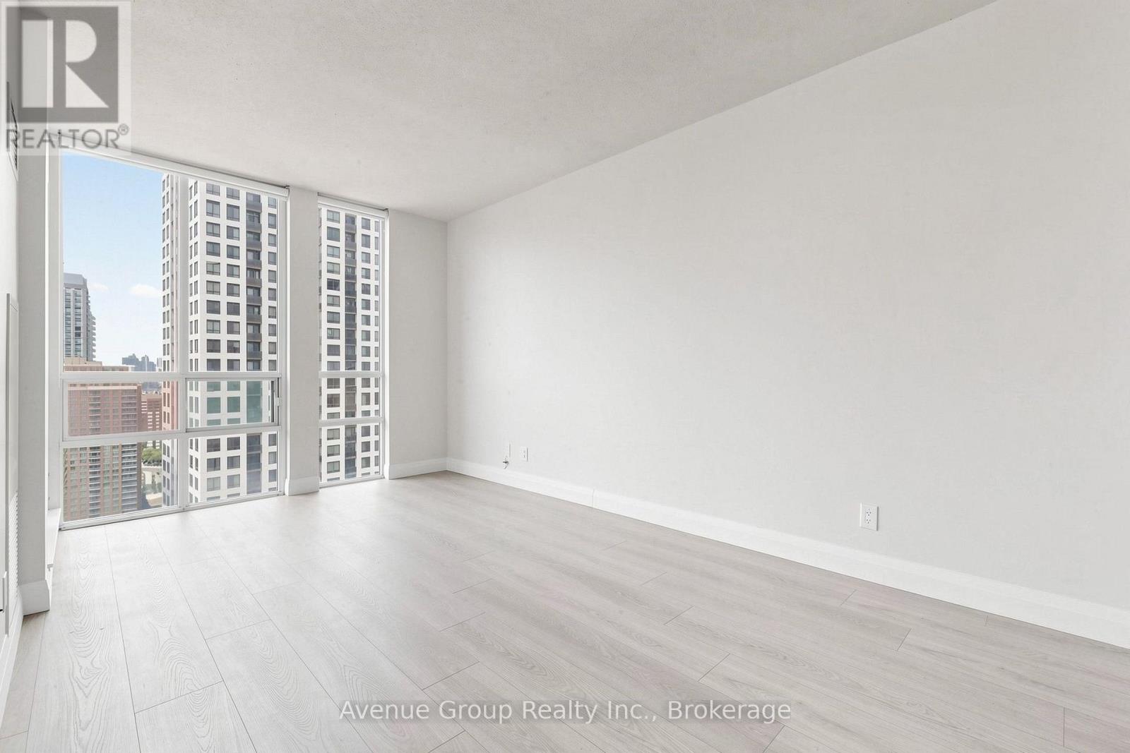 2801 - 3515 KARIYA DRIVE - Photo 15