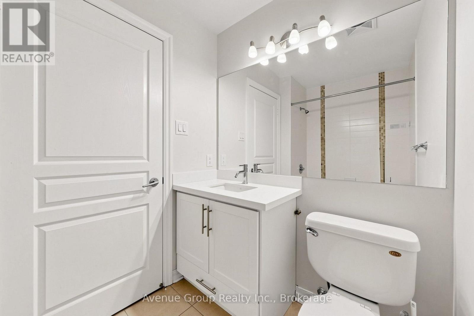 2801 - 3515 KARIYA DRIVE - Photo 21
