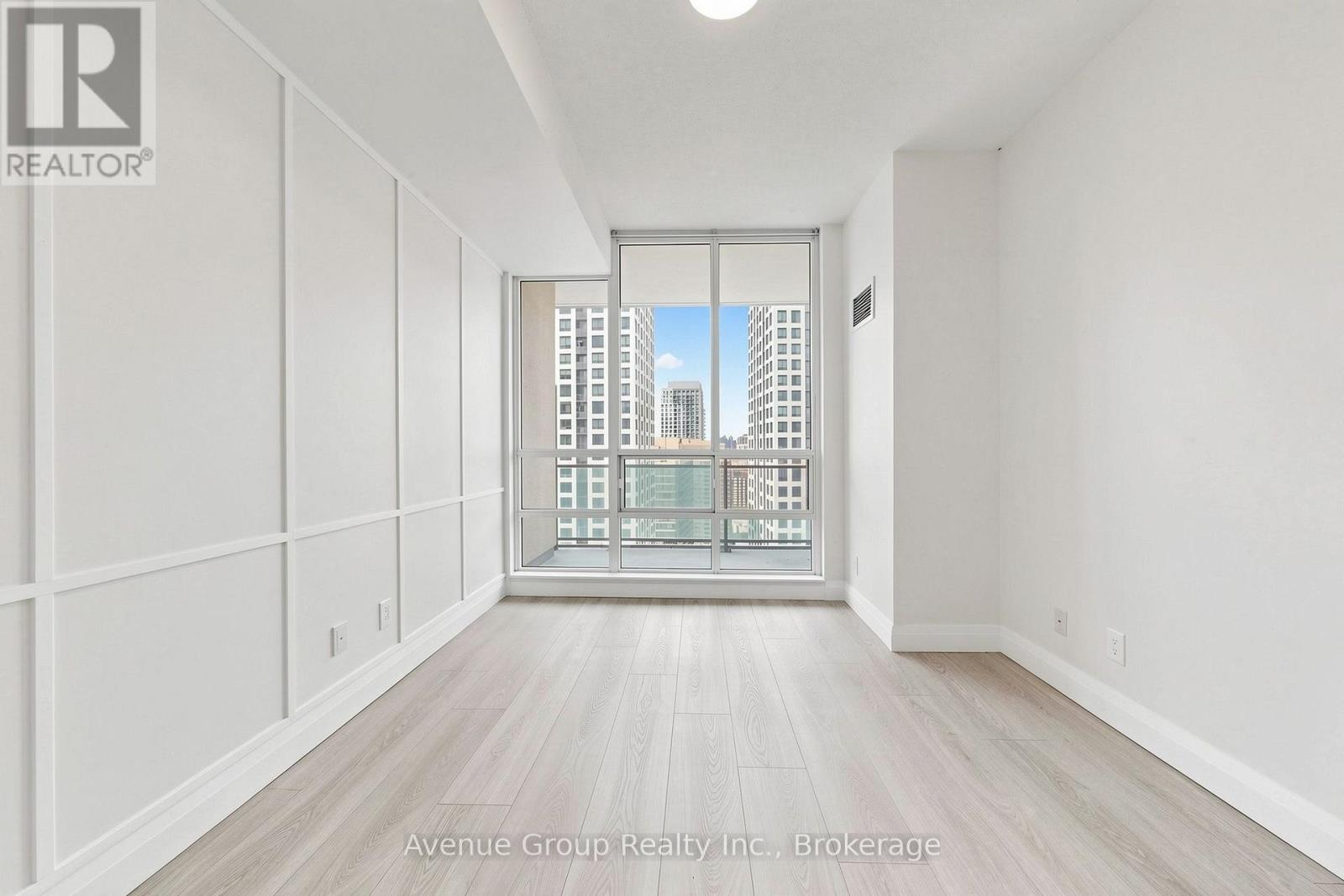 2801 - 3515 KARIYA DRIVE - Photo 23