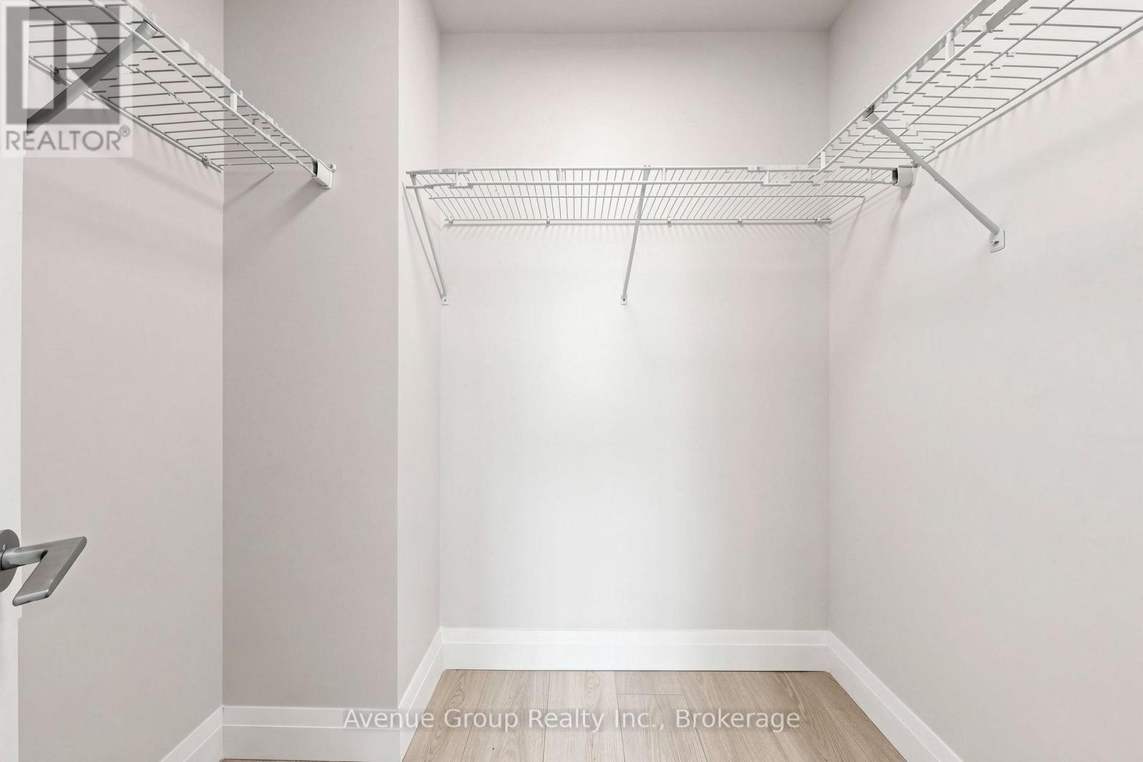 2801 - 3515 KARIYA DRIVE - Photo 26