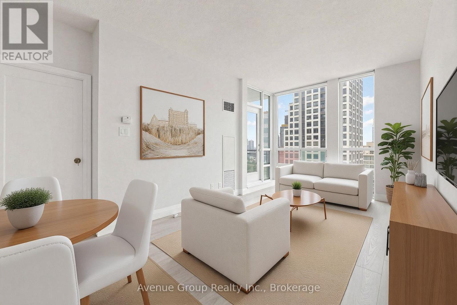 2801 - 3515 KARIYA DRIVE - Photo 5