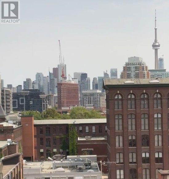 601 - 270 Dufferin Street, Toronto, Ontario  M6K 0H8 - Photo 2 - W13587526