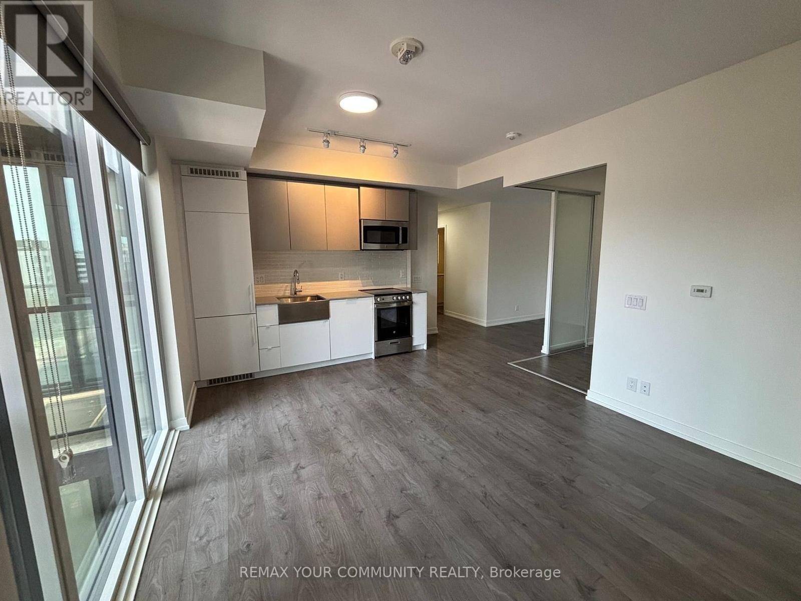 601 - 270 Dufferin Street, Toronto, Ontario  M6K 0H8 - Photo 4 - W13587526