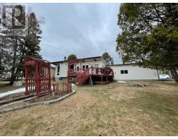27 Parker Point Loop RD, Dryden, Ontario