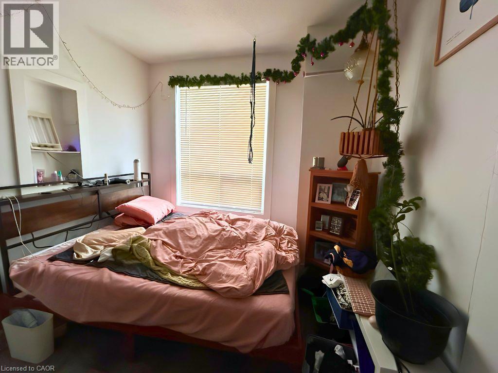 9b Wentworth Street N Unit# Upper, Hamilton, Ontario  L8L 5T8 - Photo 7 - 40848764