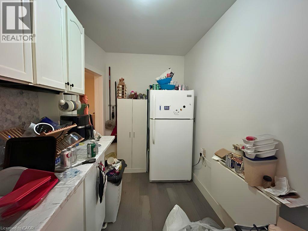 9b Wentworth Street N Unit# Upper, Hamilton, Ontario  L8L 5T8 - Photo 5 - 40848764