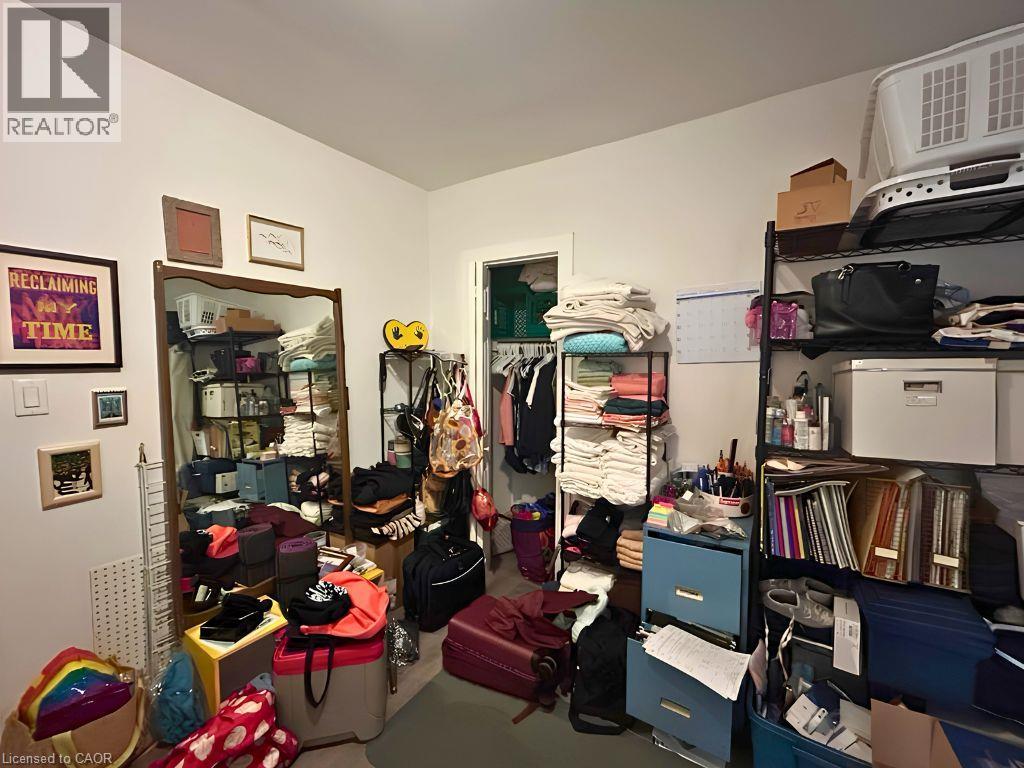 9b Wentworth Street N Unit# Upper, Hamilton, Ontario  L8L 5T8 - Photo 8 - 40848764