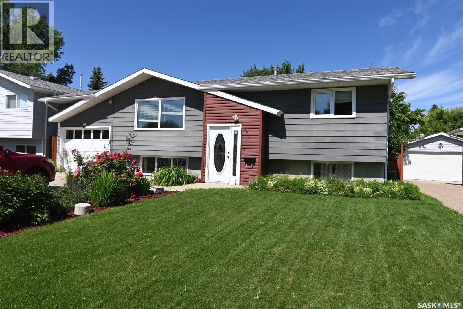 521 Guelph CRESCENT, saskatoon, Saskatchewan
