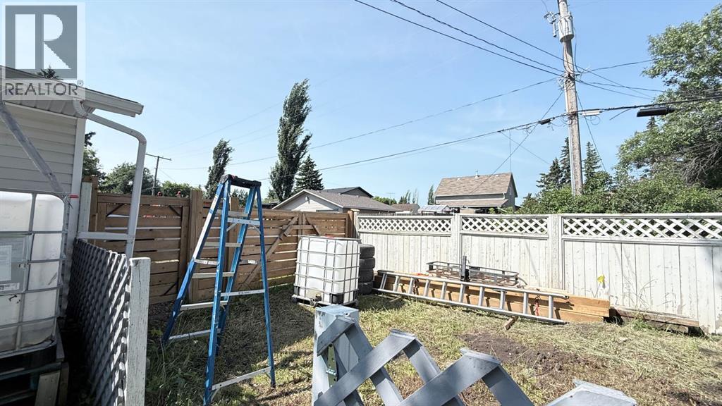90 4 Street E, Lashburn, Saskatchewan  S0M 1H0 - Photo 38 - A2327647