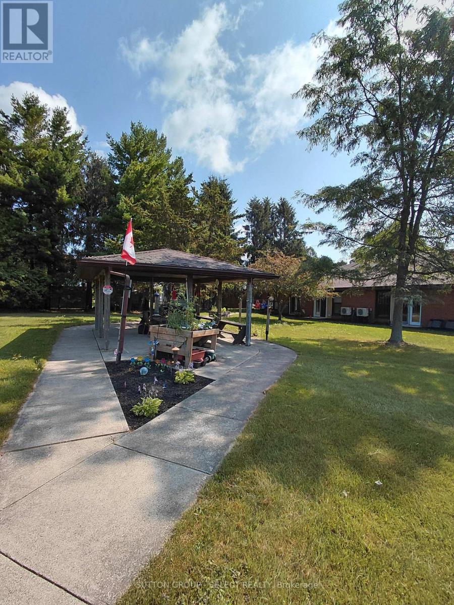 184 Napier Street, West Perth, Ontario N0K 1N0 - Photo 14 - X13587850