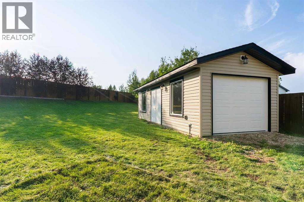 172 Gravelstone Way, Fort Mcmurray, Alberta  T9K 0S9 - Photo 45 - A2330099