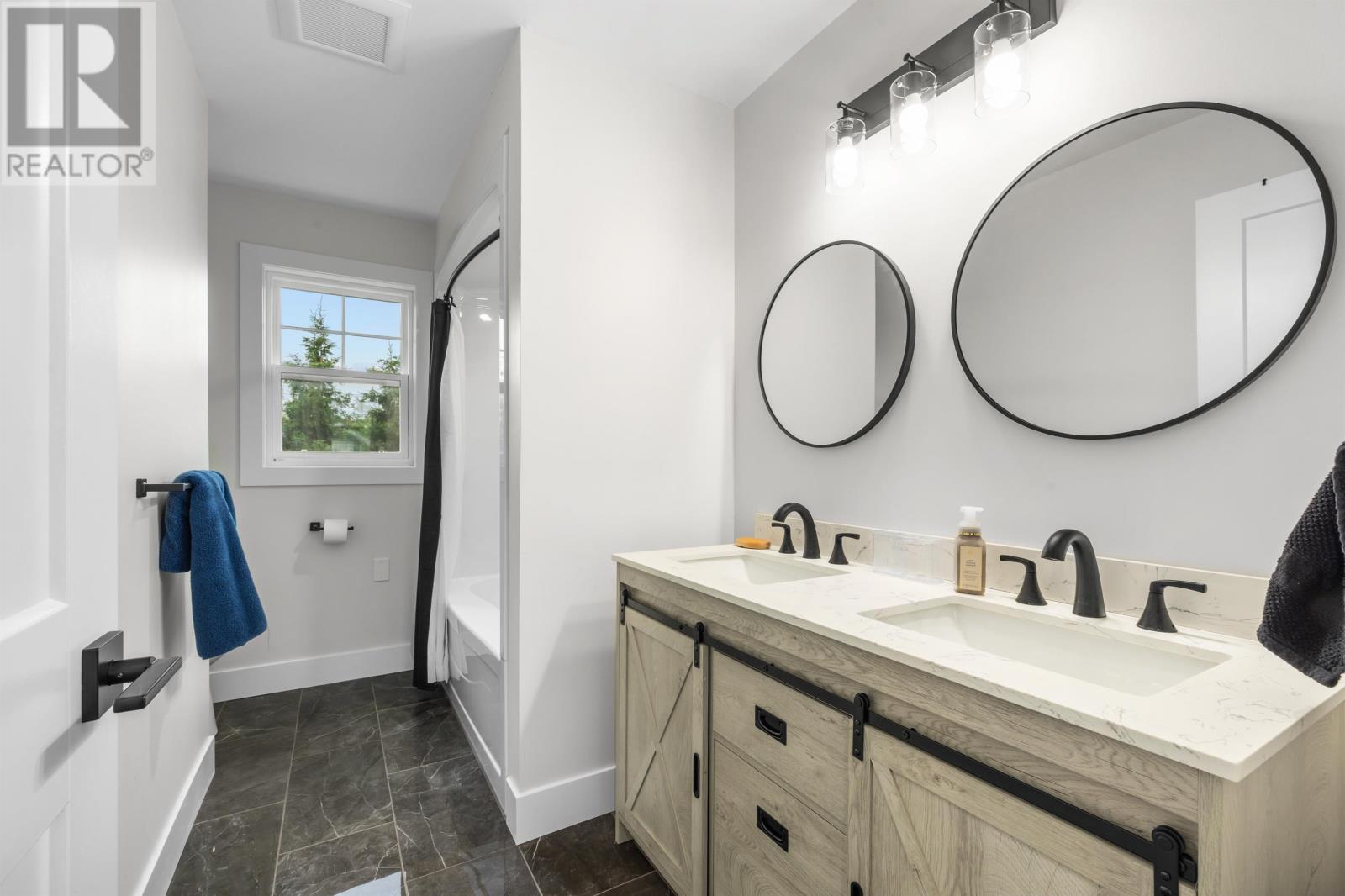 31 Hilltop Court, New London, Prince Edward Island  C0B 1M0 - Photo 39 - 202617759