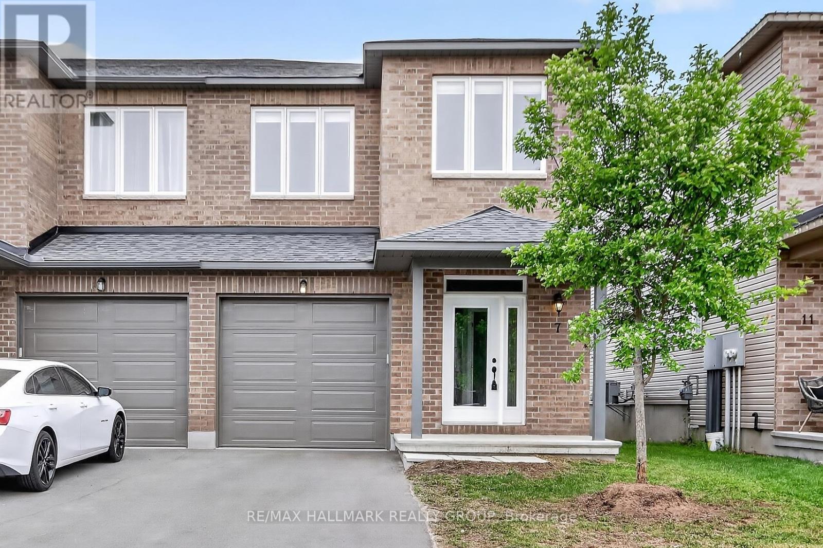 7 Mcphail Road, Carleton Place, Ontario  K7C 0W8 - Photo 3 - X13587866