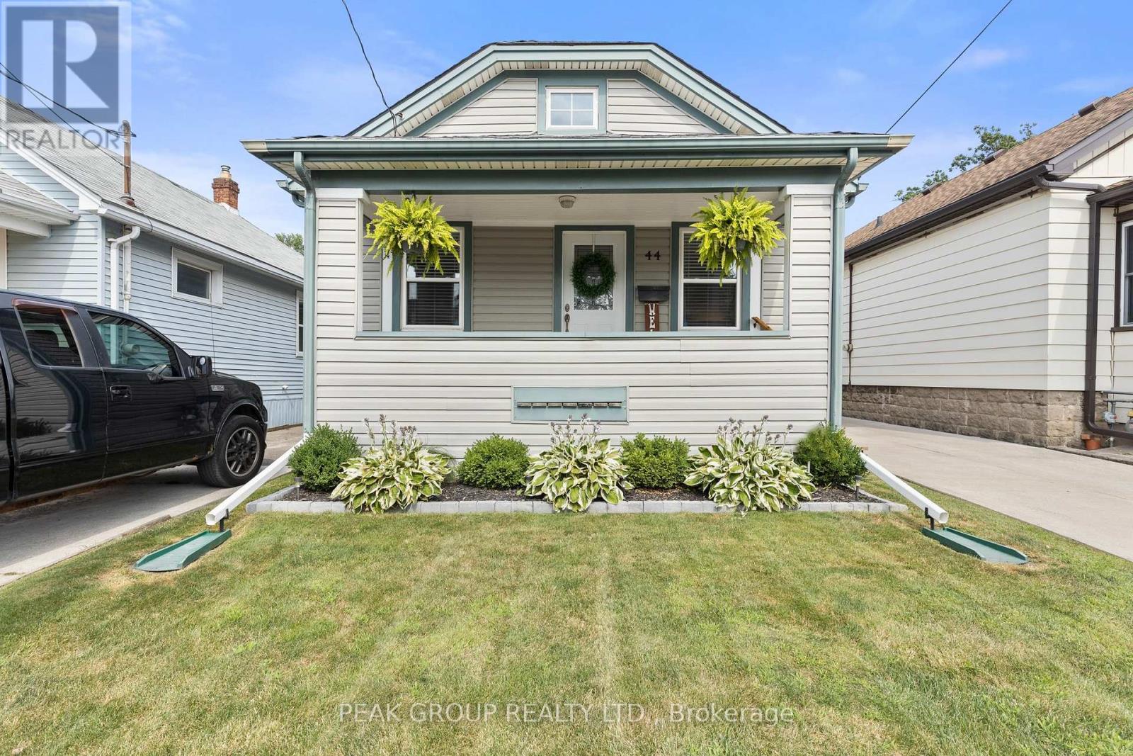 44 Richmond Avenue, St. Catharines, Ontario  L2R 3W7 - Photo 3 - X13587812