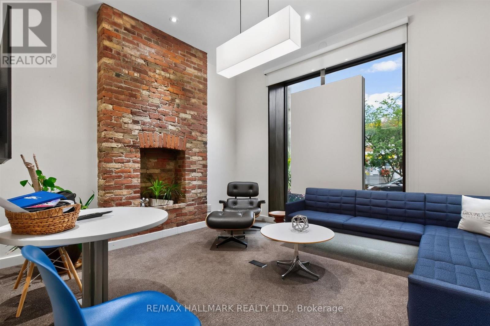 3 Rowanwood Avenue E, Toronto, Ontario  M4W 1Y5 - Photo 3 - C13562250