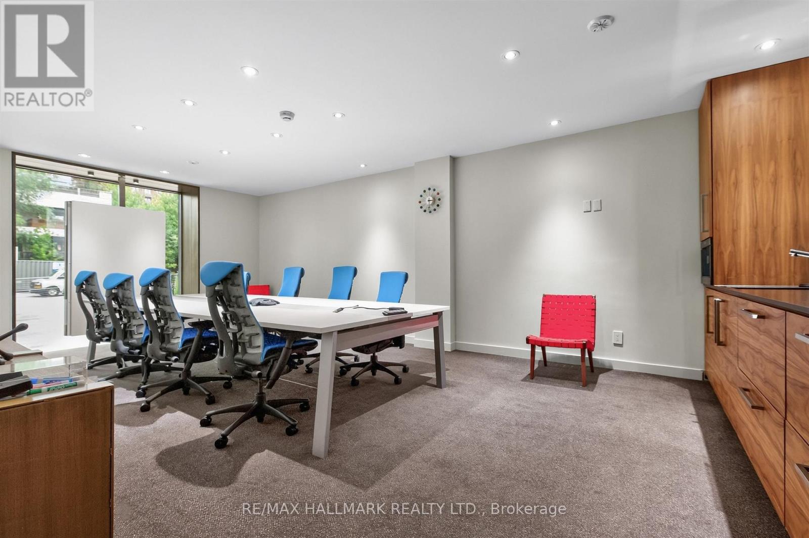 3 Rowanwood Avenue E, Toronto, Ontario  M4W 1Y5 - Photo 4 - C13562250